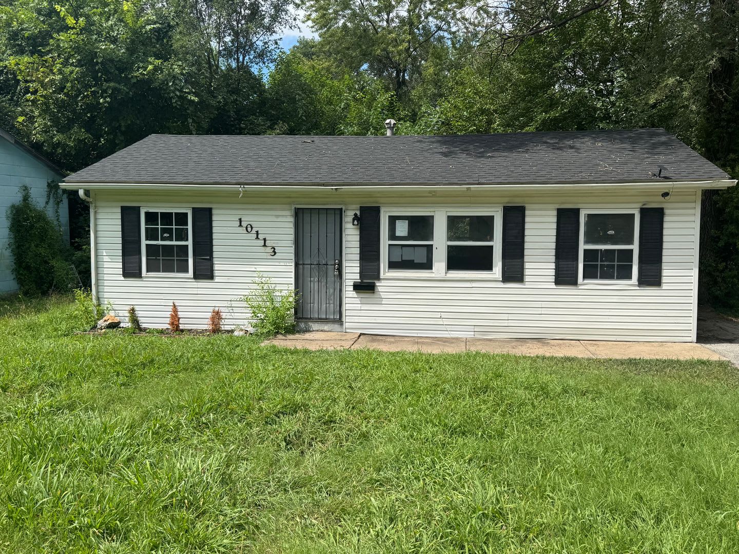 Newly Renovated Three Bed/One Bath – photo 1 of 10