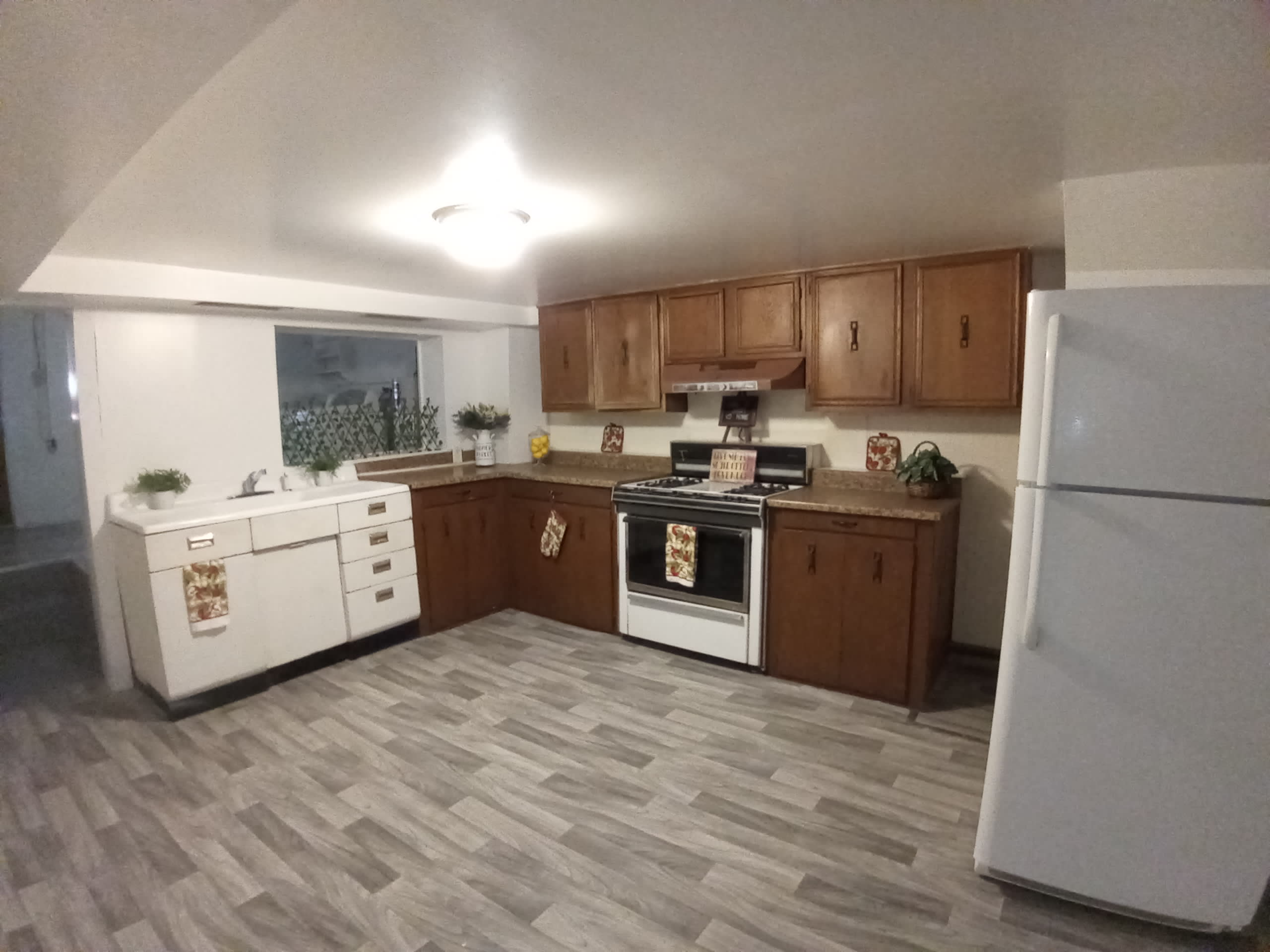 1618 Church St – photo 1