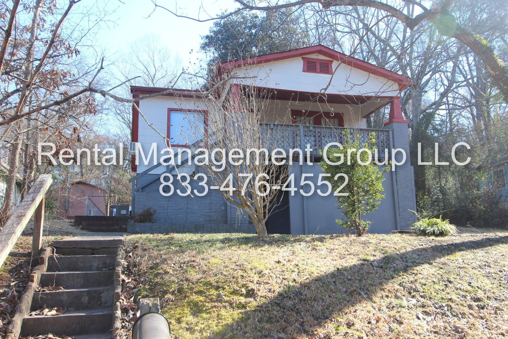New On The Market! Charming 2 bedroom 1 bath – photo 1 of 11