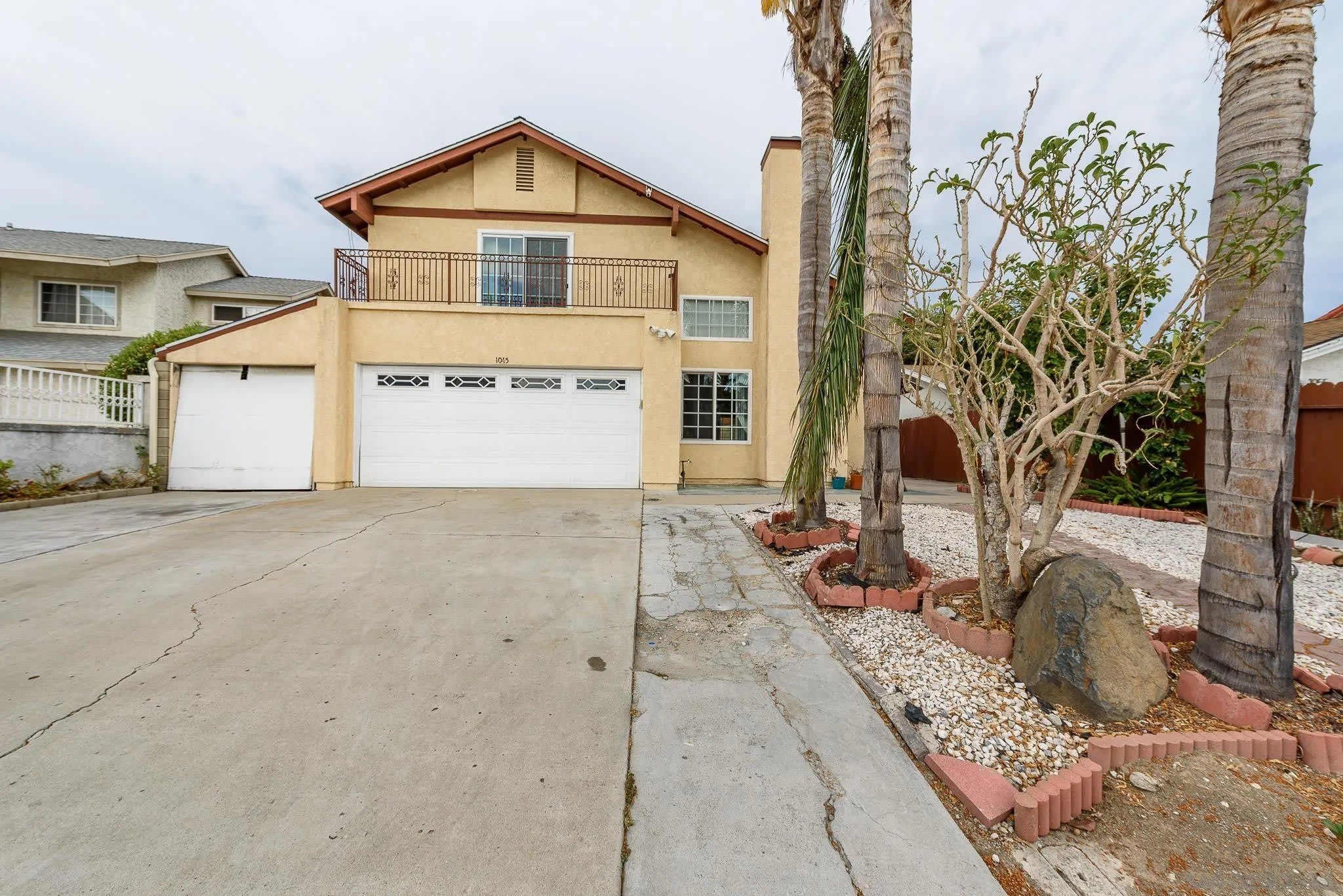 1045 Fuchsia Lane – photo 1