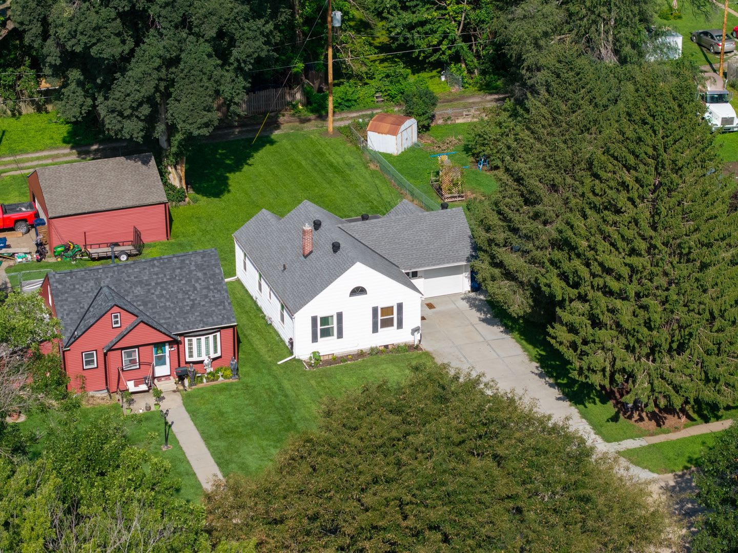 Bellevue Home For Rent! – photo 1