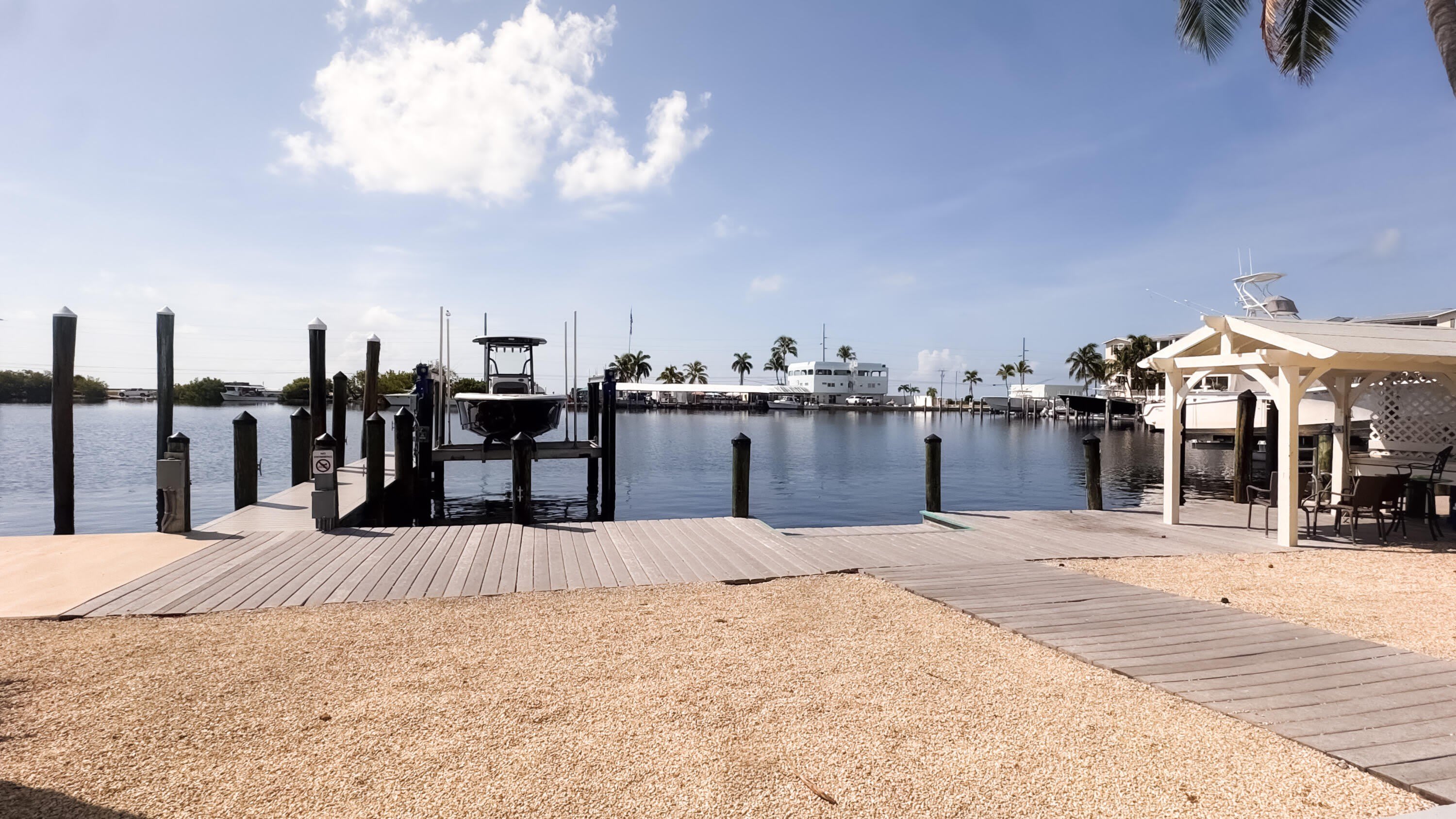 223 El Capitan Drive – photo 1 of 10