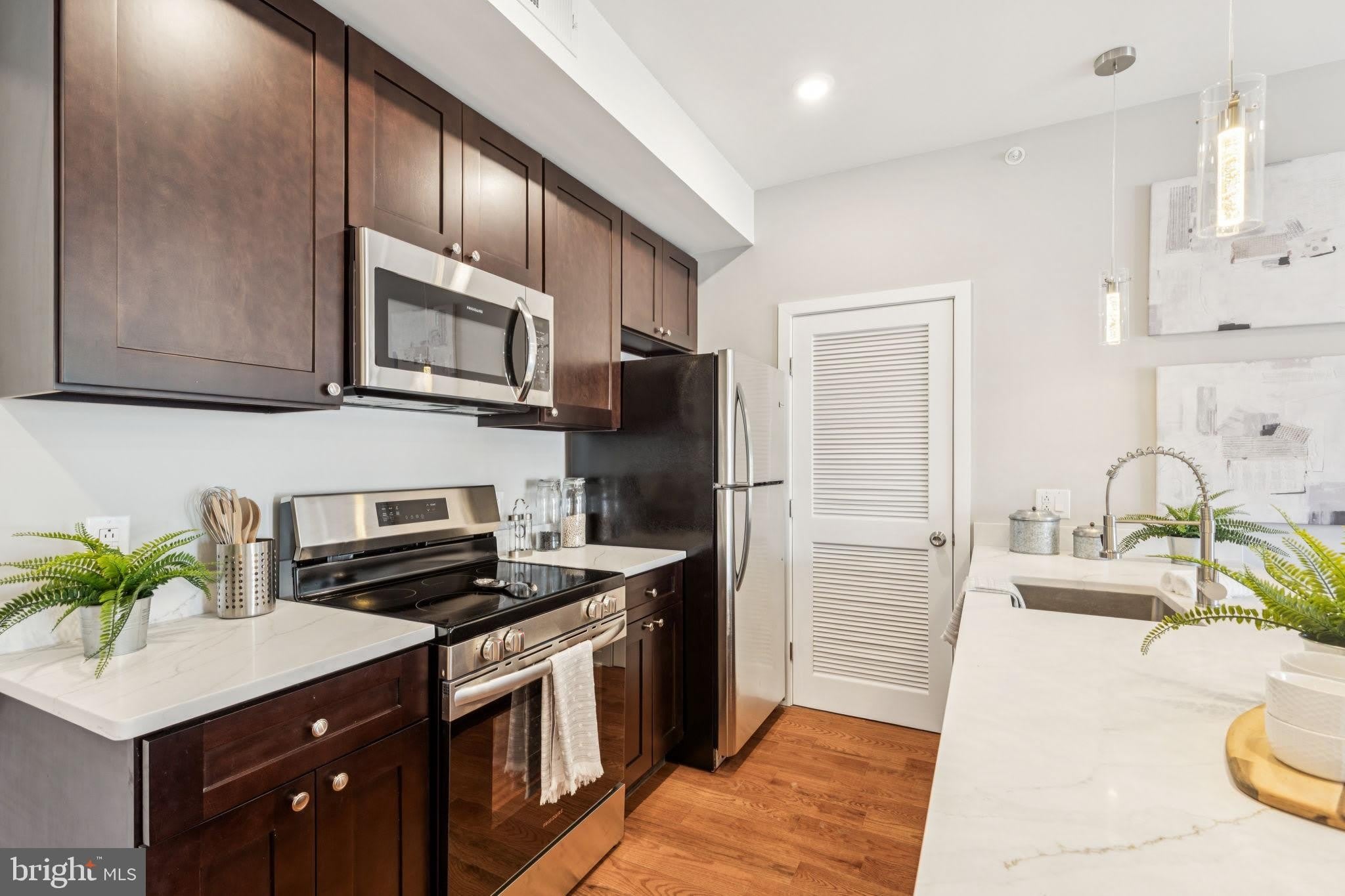 203 Haverford Ave – photo 1