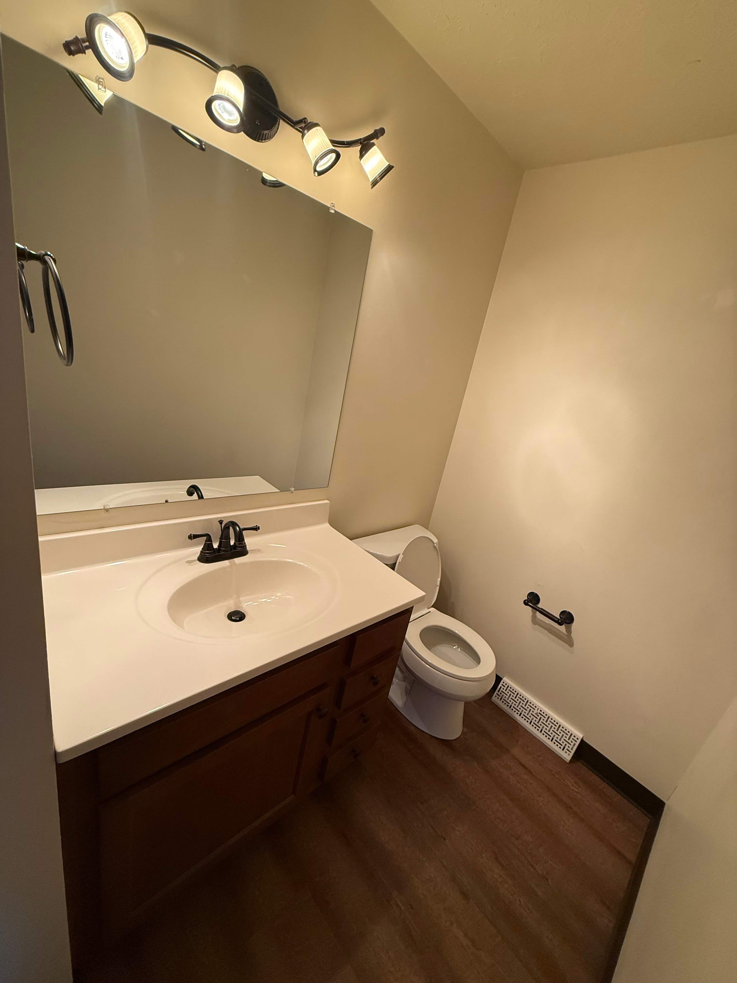 5217 Cline Rd – photo 1 of 18