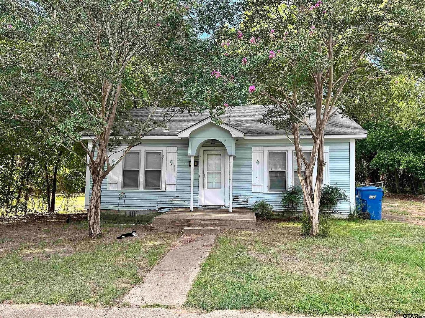 2 Bedroom 1 Bath Home For Rent – photo 1 of 9