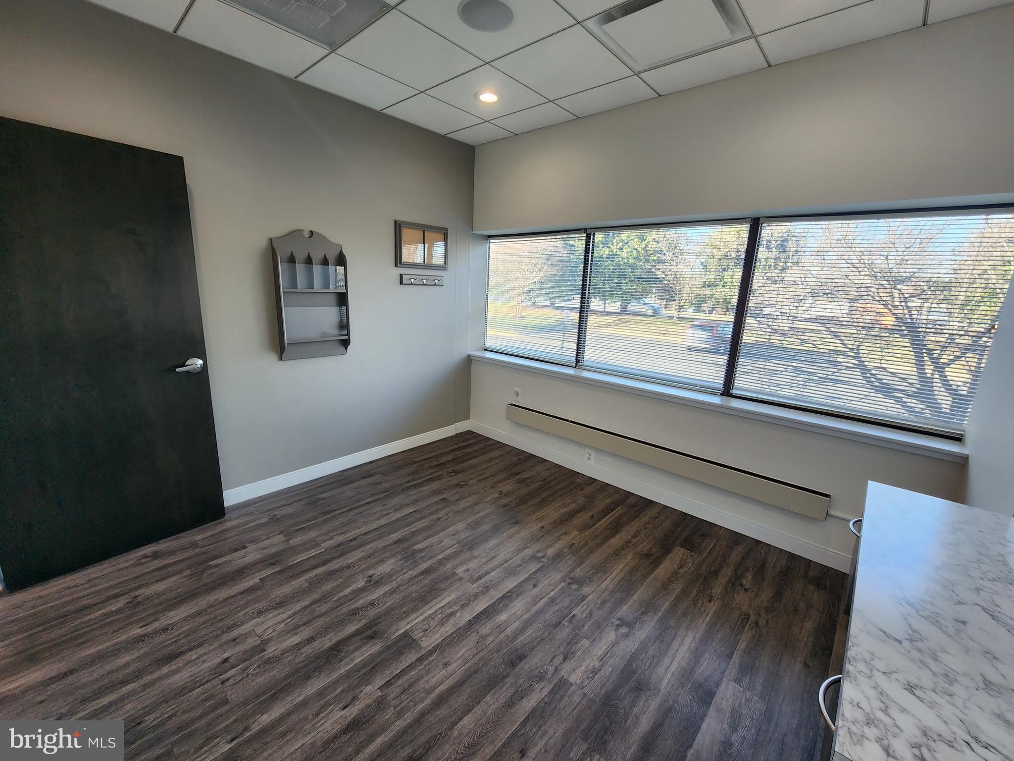 11495 Sunset Hills Road – photo 1 of 271