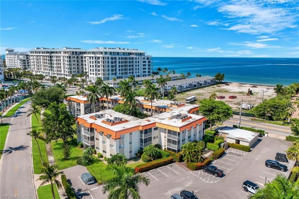 1100 Gulf Shore Blvd N – photo 1