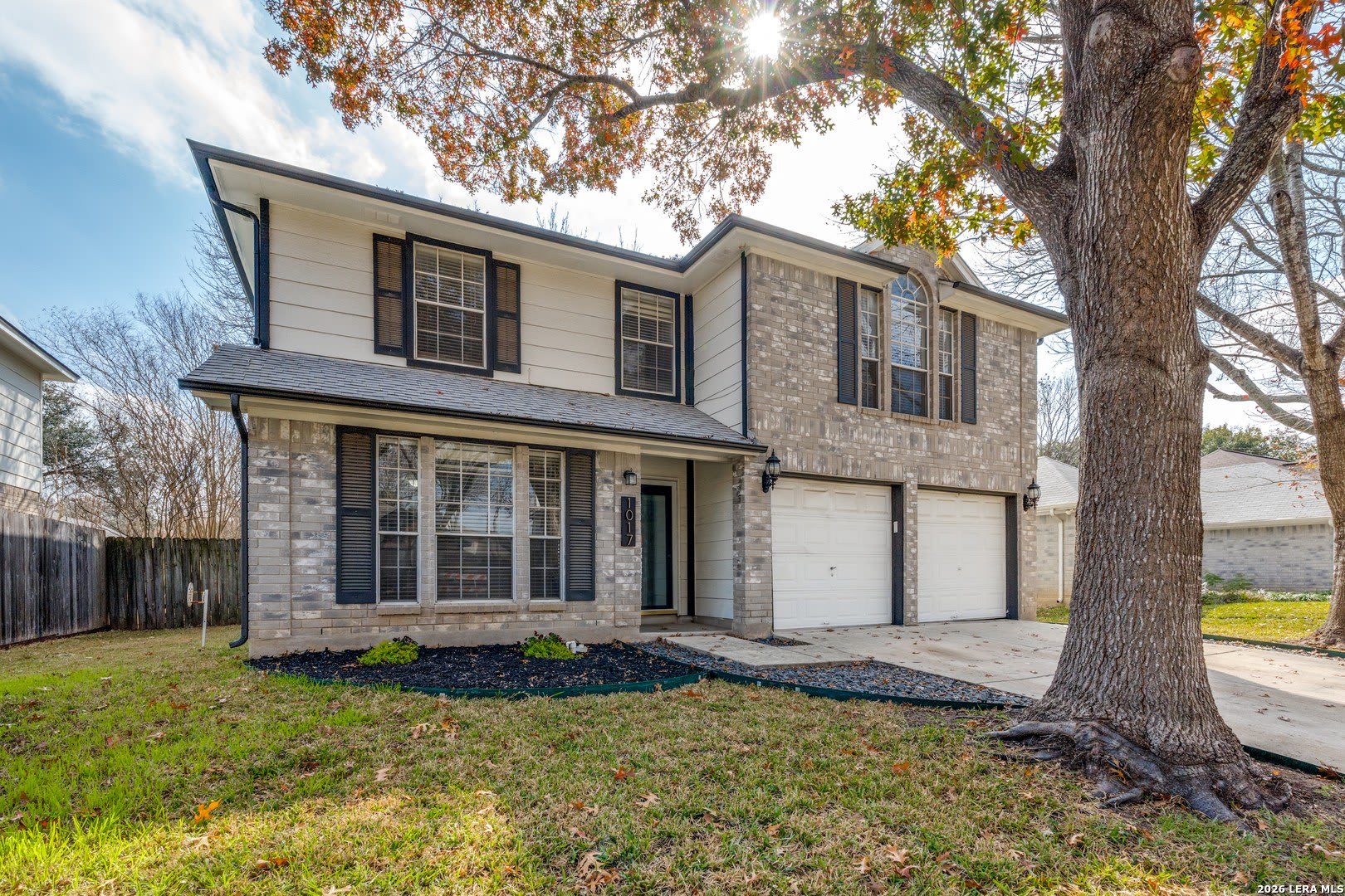 1017 Silvertree – photo 1 of 151