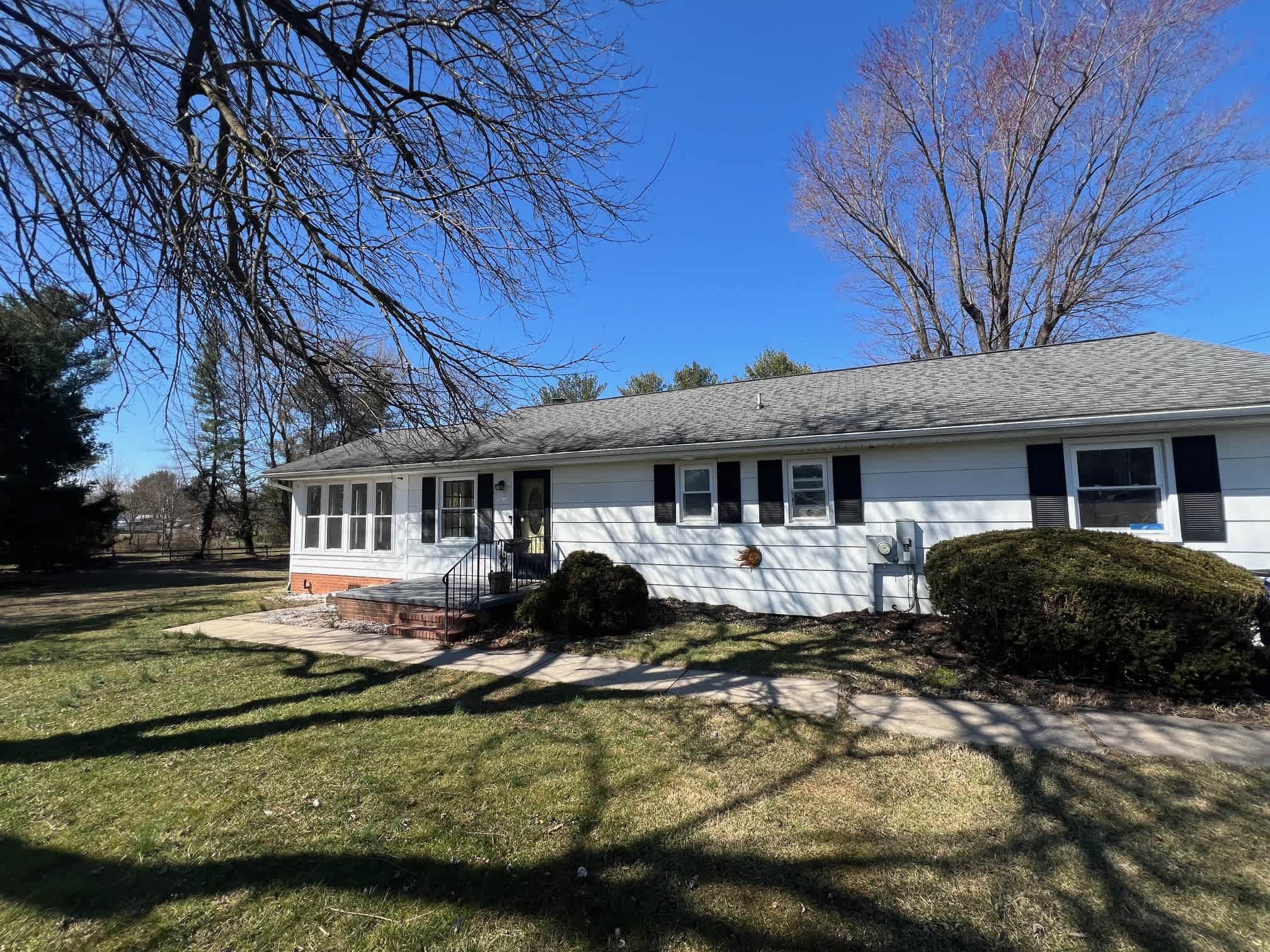7419 Hayward Rd – photo 1