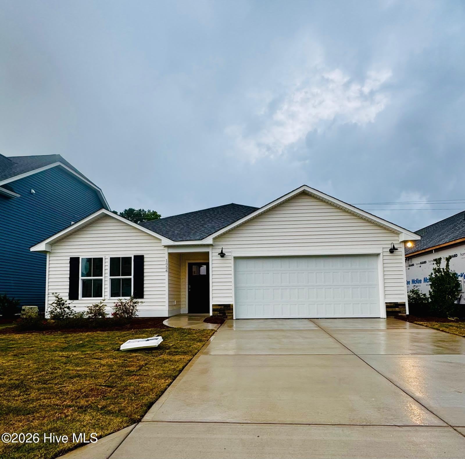 1056 Ben Thomas Drive NE – photo 1