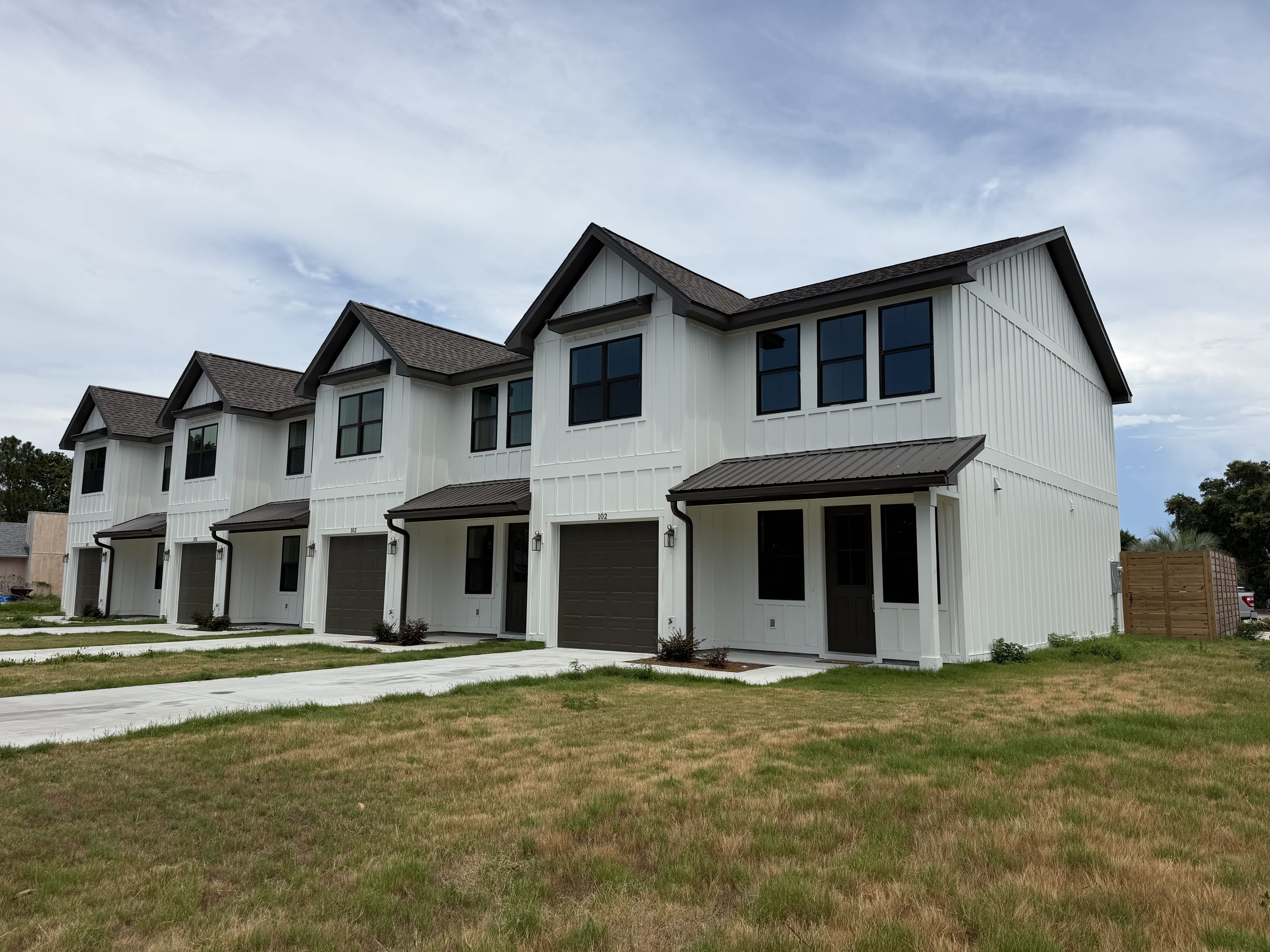 102 Grand Lagoon Shores Drive – photo 1