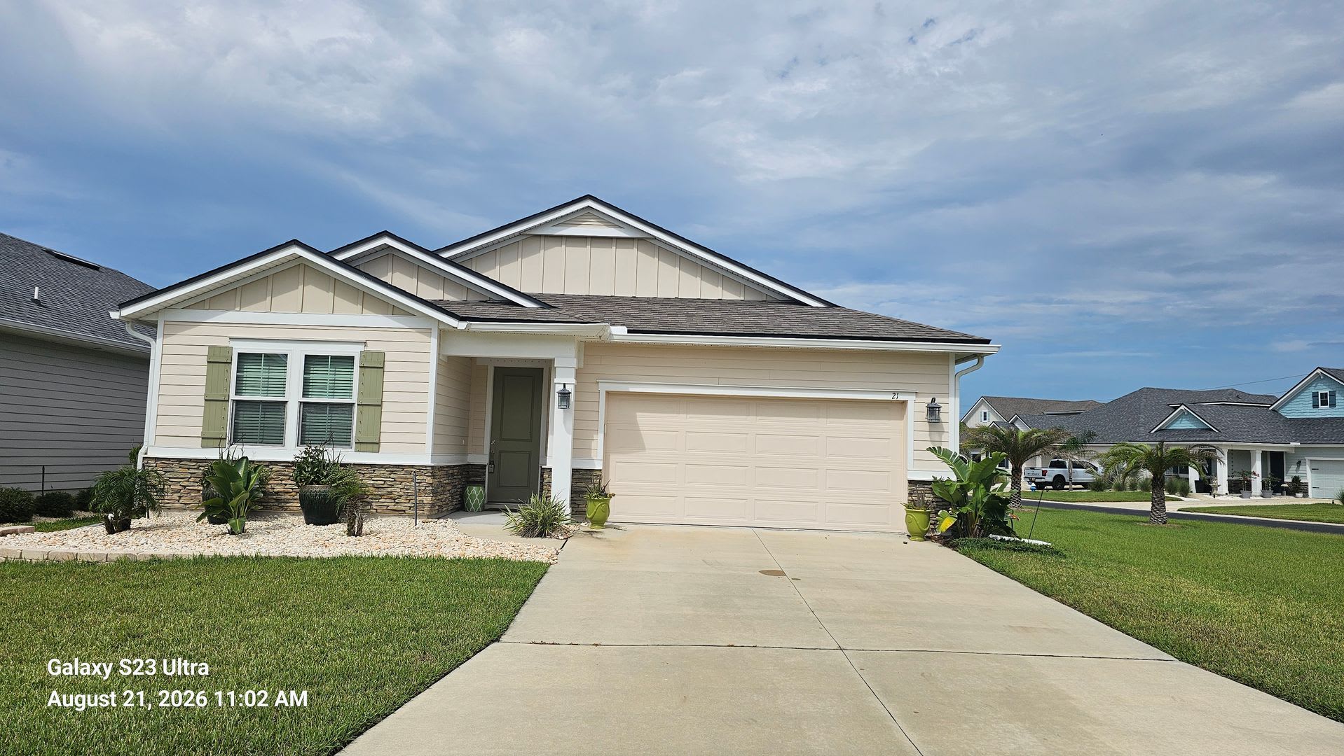 Beautifully Furnished Home in Upscale Gated Community – photo 1