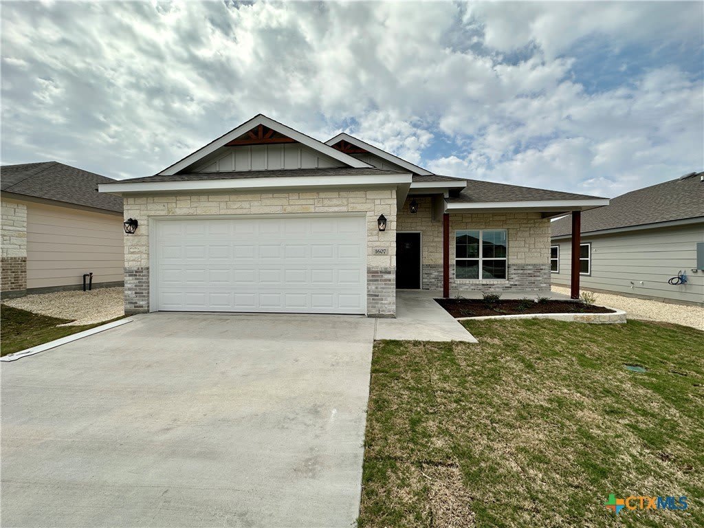 1607 Sideoats Lane – photo 1