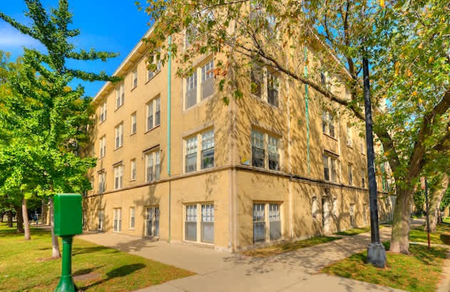 1606 West Sunnyside Avenue – photo 1