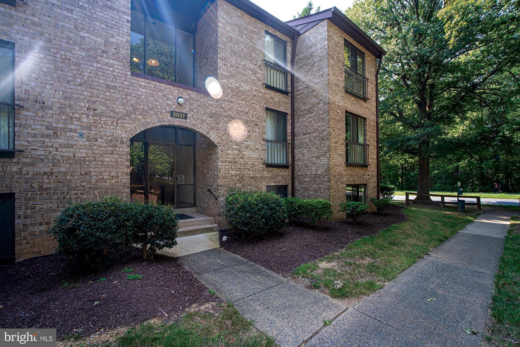 2037 ROYAL FERN Court – photo 1