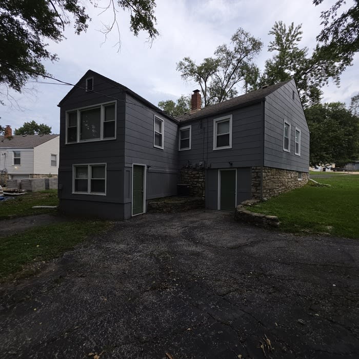 9701 Brooklane – photo 1 of 2