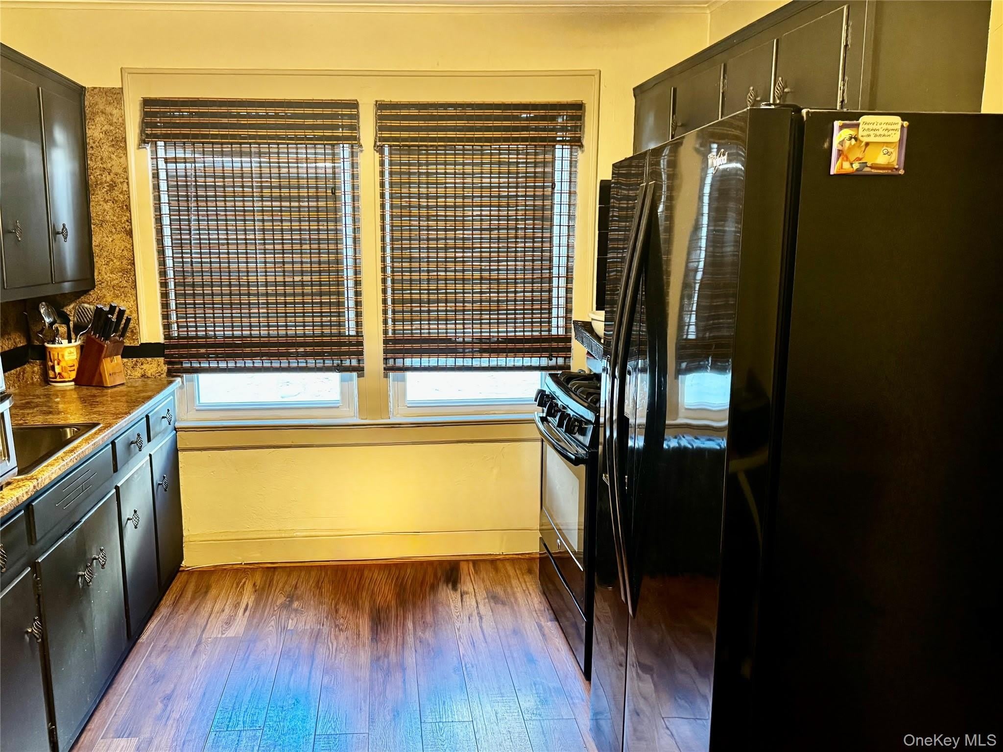 3929 Merrick Road – photo 1