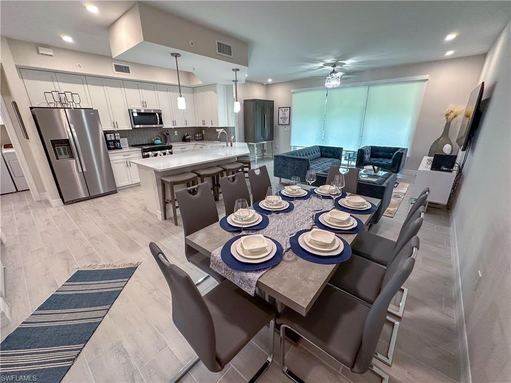 220 Indies Dr E – photo 1