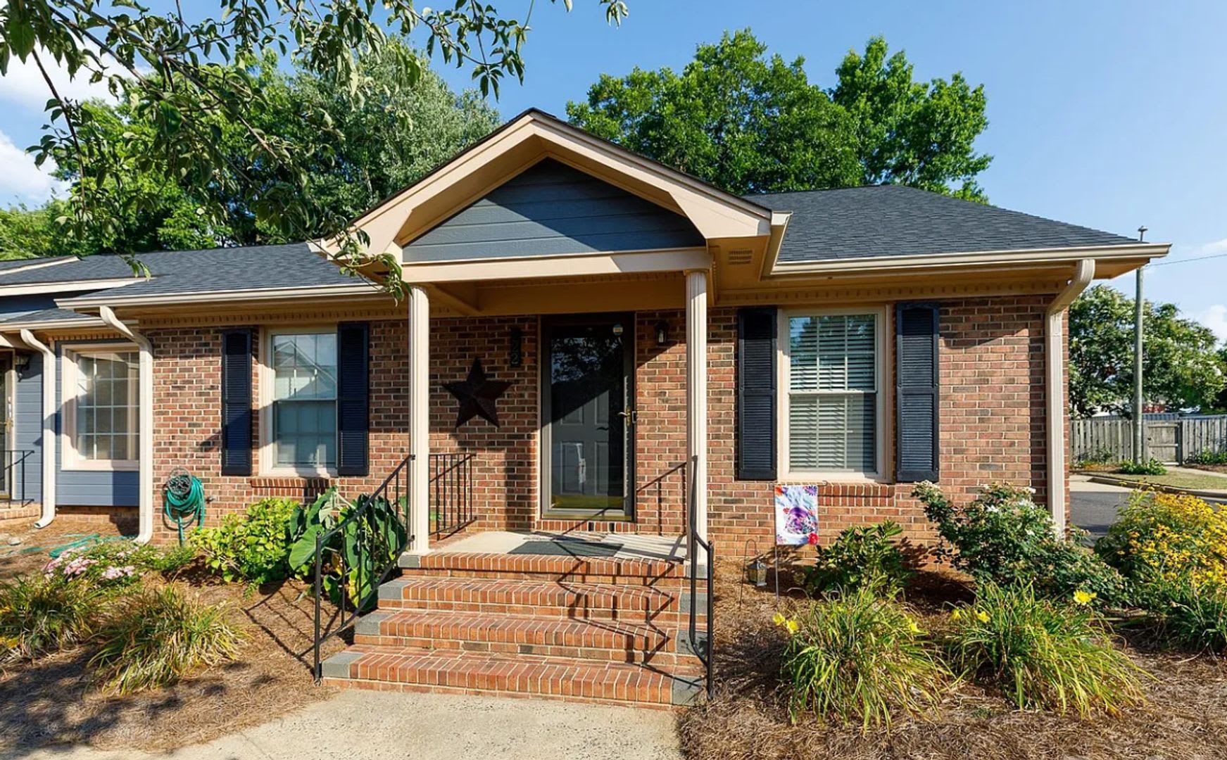 Exclusively Offered By Muse Realty Rentals Llc – photo 1