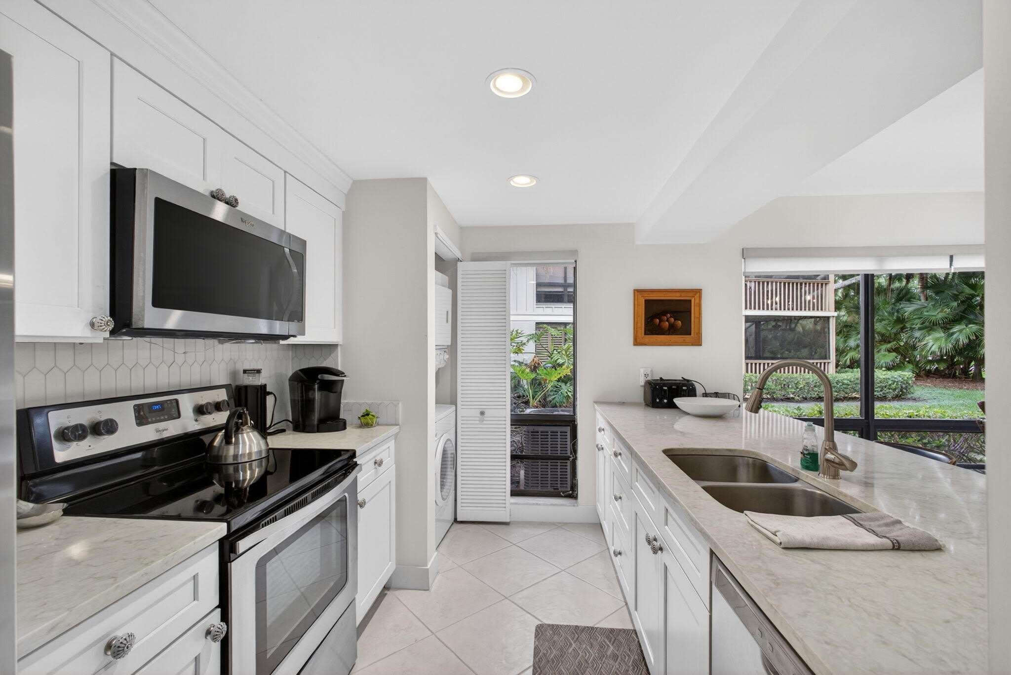611 Brackenwood Cove – photo 1