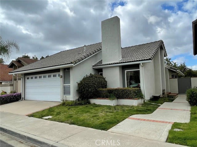 4 Campanero East – photo 1 of 9