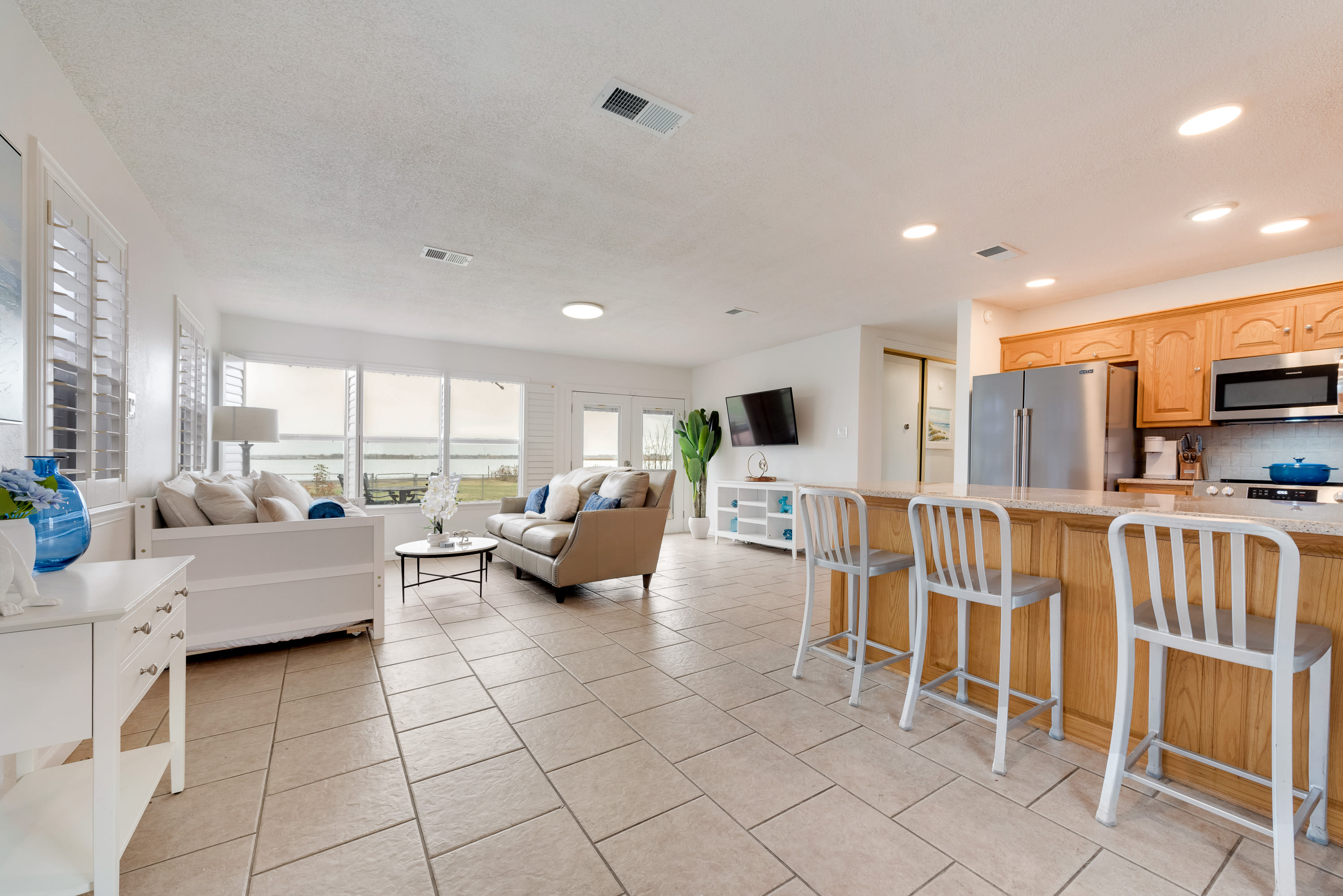 416 Causeway View – photo 1 of 9
