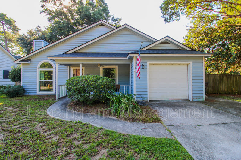 1240 Llewellyn Road – photo 1