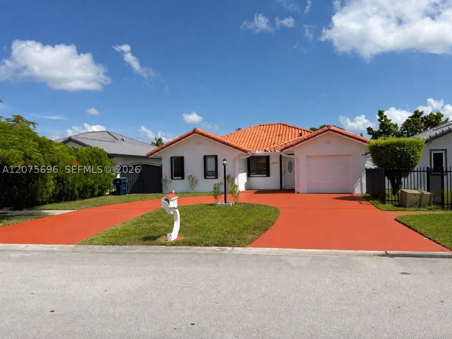 13255 NW 8th St – photo 1