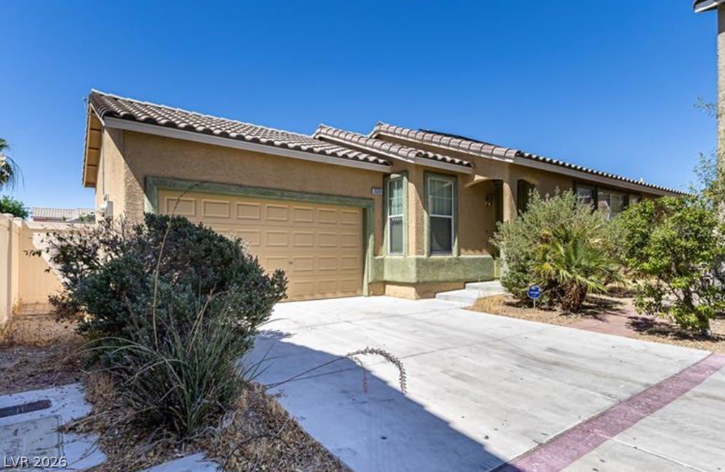 2520 Bottle Palm Court – photo 1