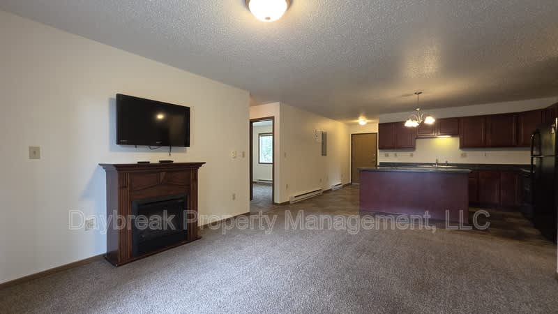 303 16Th Street South 1 – photo 1