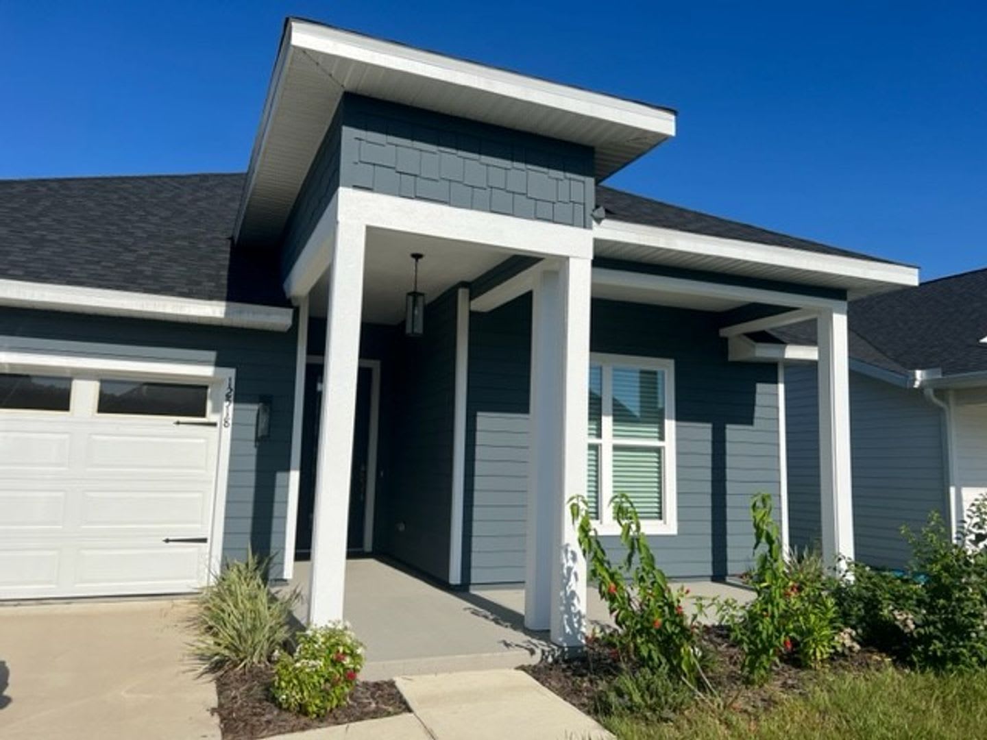 Beautiful Custom Home in Alachua's Savannah Station – photo 1 of 21