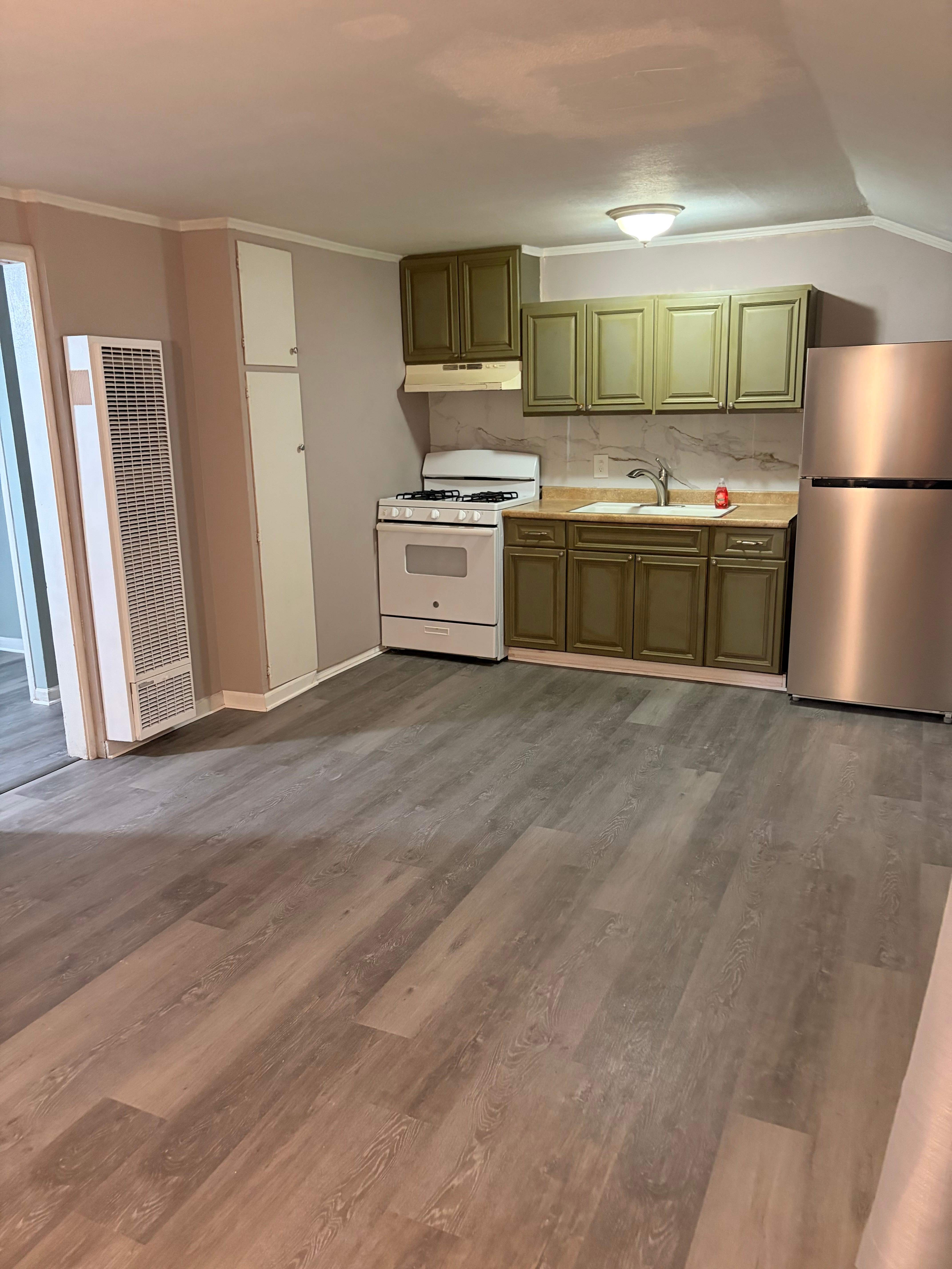 3815 1/2 N California St – photo 1