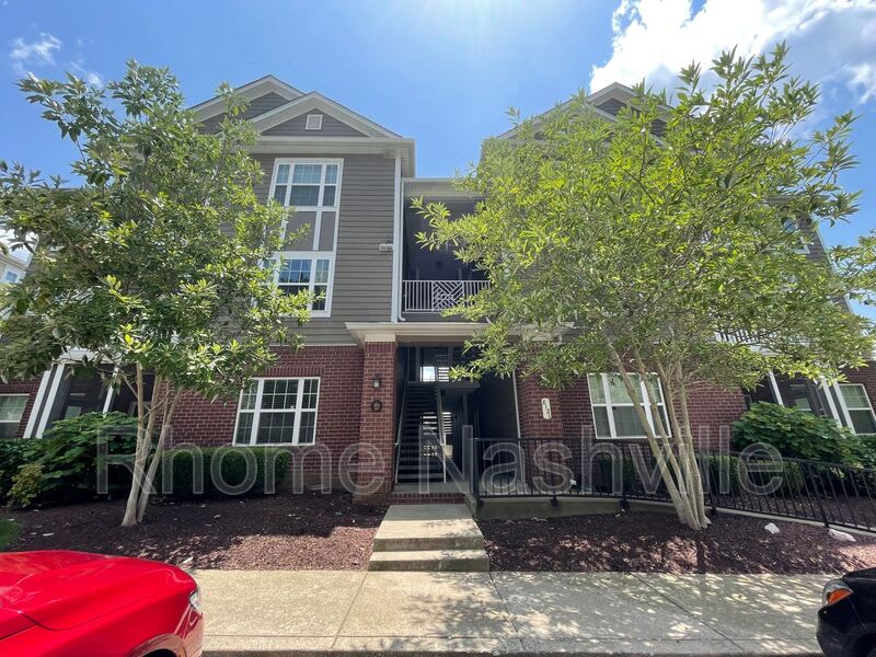 8121 Lenox Creekside Dr – photo 1