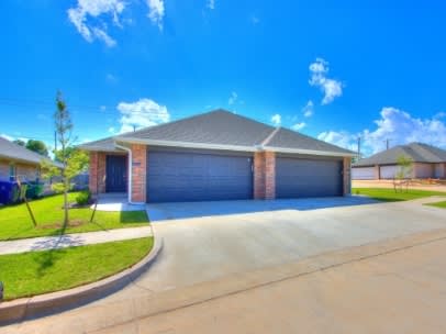 620 Maleah Place B – photo 1