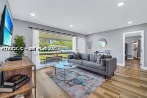 410 Pennsylvania Ave – photo 1