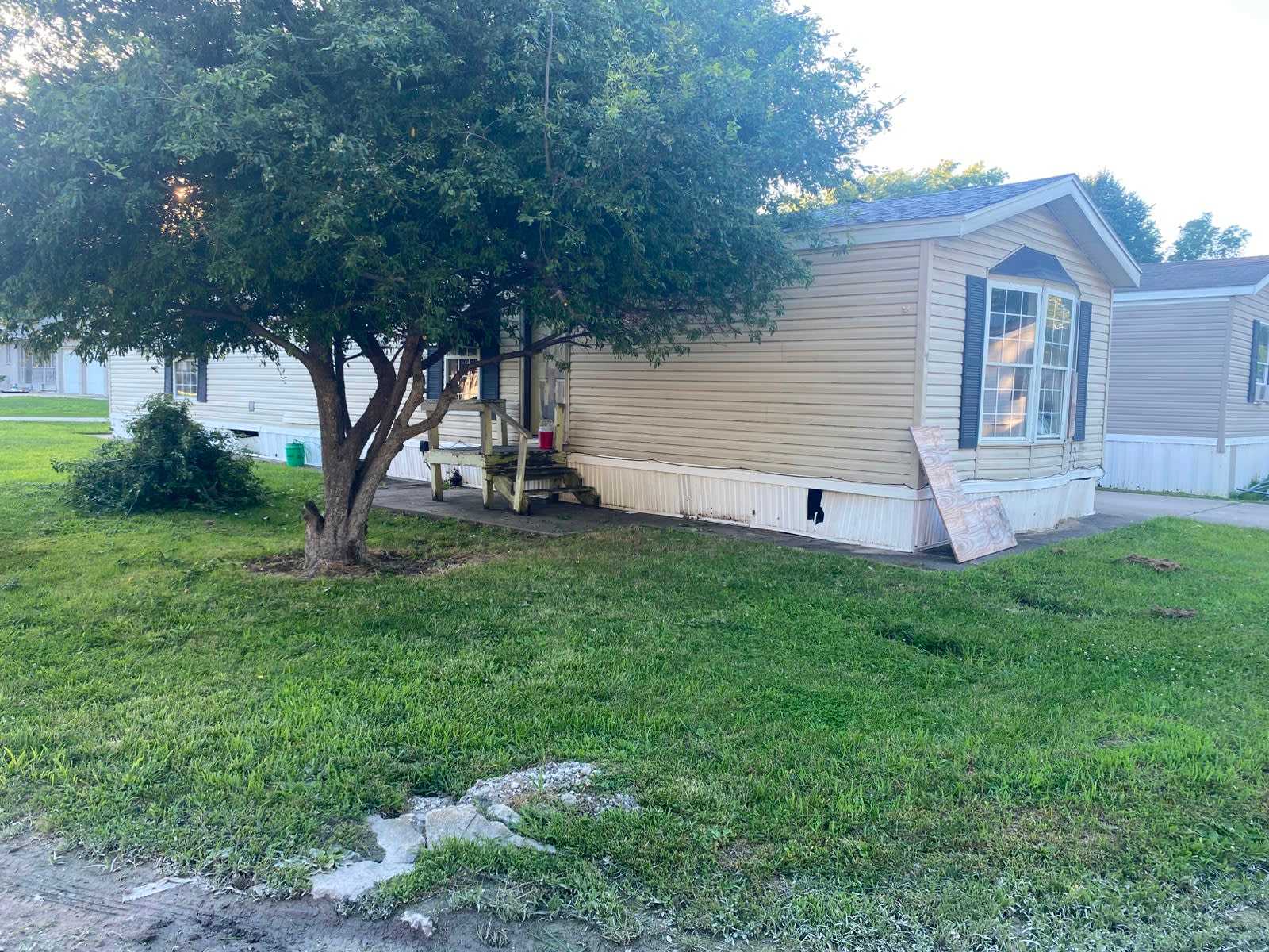 1020 Birch St – photo 1 of 14