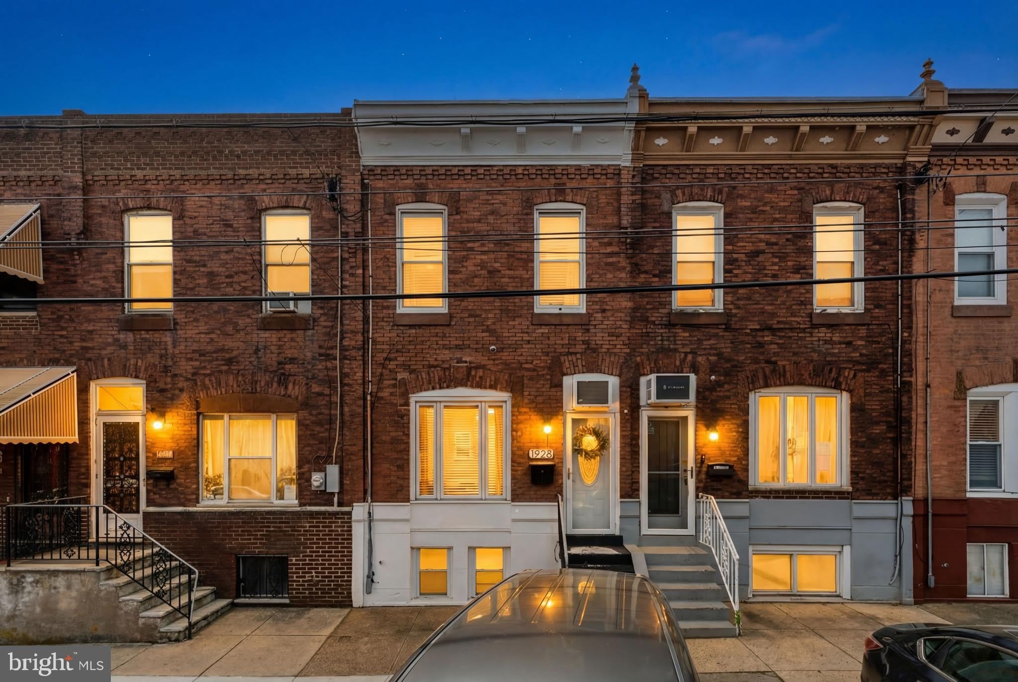 1928 WOLF Street – photo 1