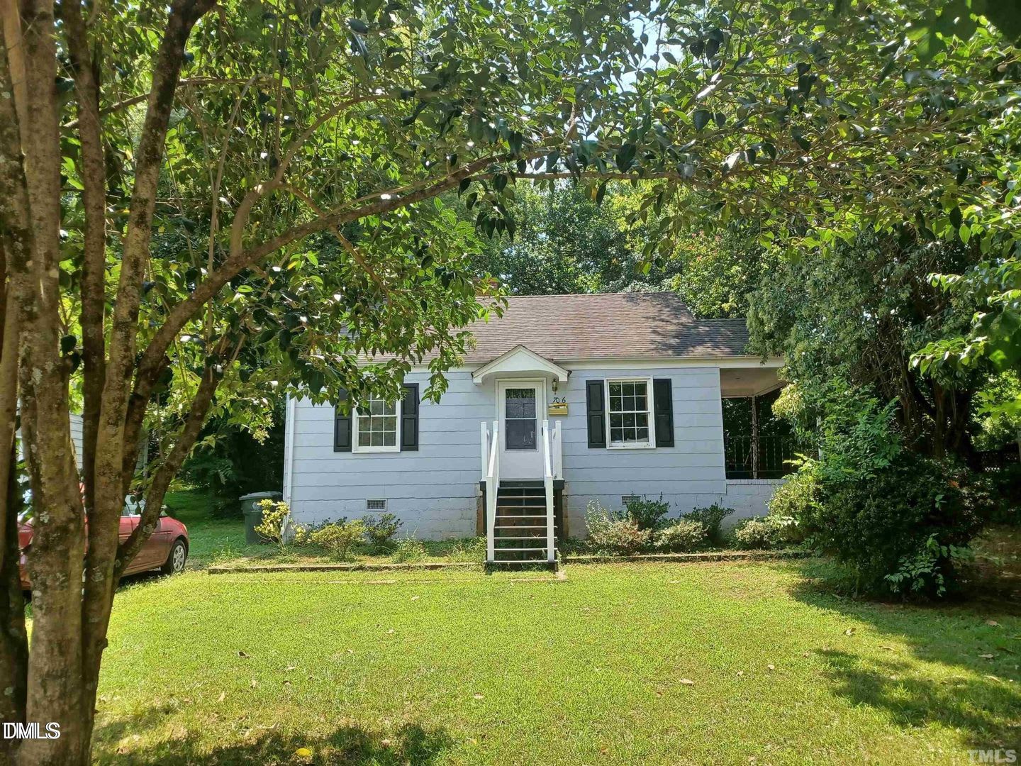 706 Van Buren Rd – photo 1