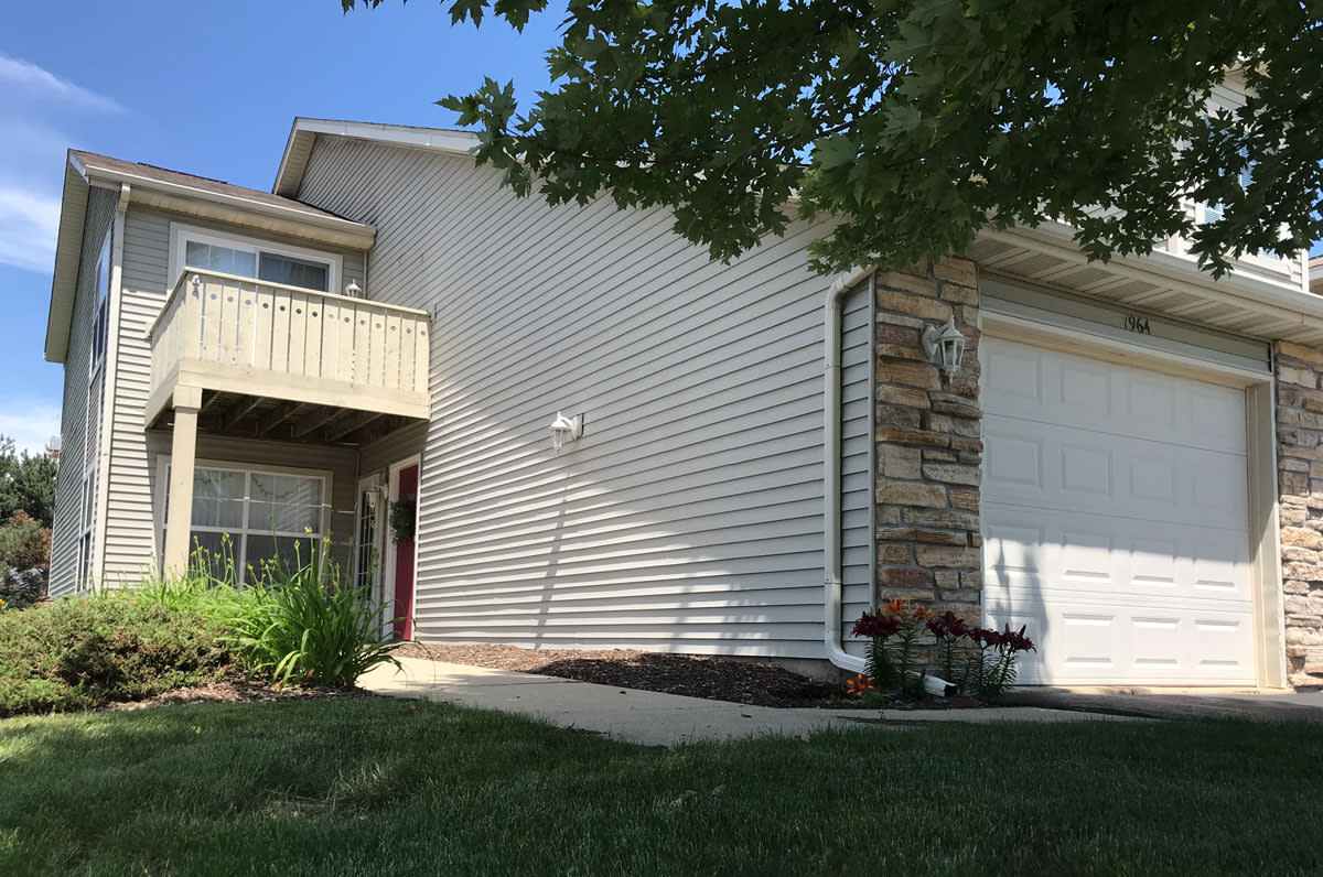 7964 Royal Oaks Rd – photo 1