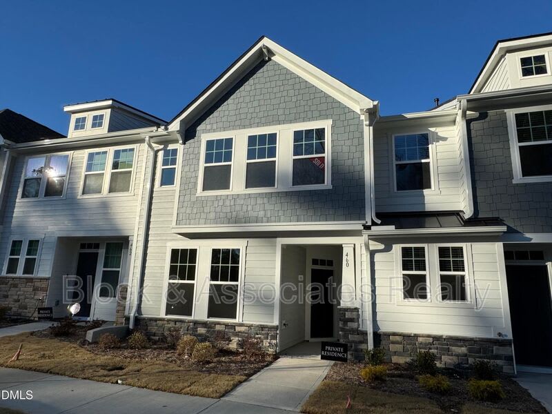 460 La Maison Ave – photo 1