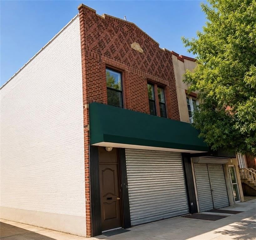 2500 65th Street – photo 1