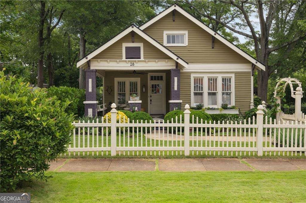 28 Clay Street SE – photo 1