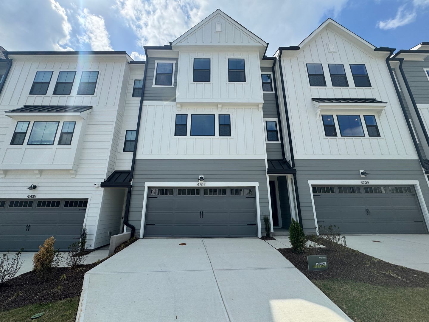 Luxury Townhome Near Umstead Park – photo 1