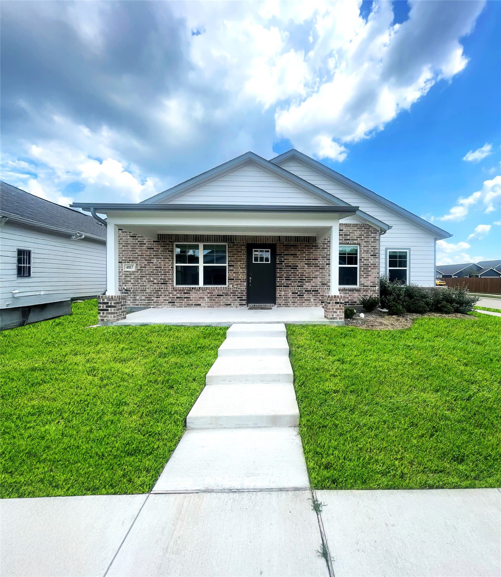 4817 Bullfrog Way – photo 1