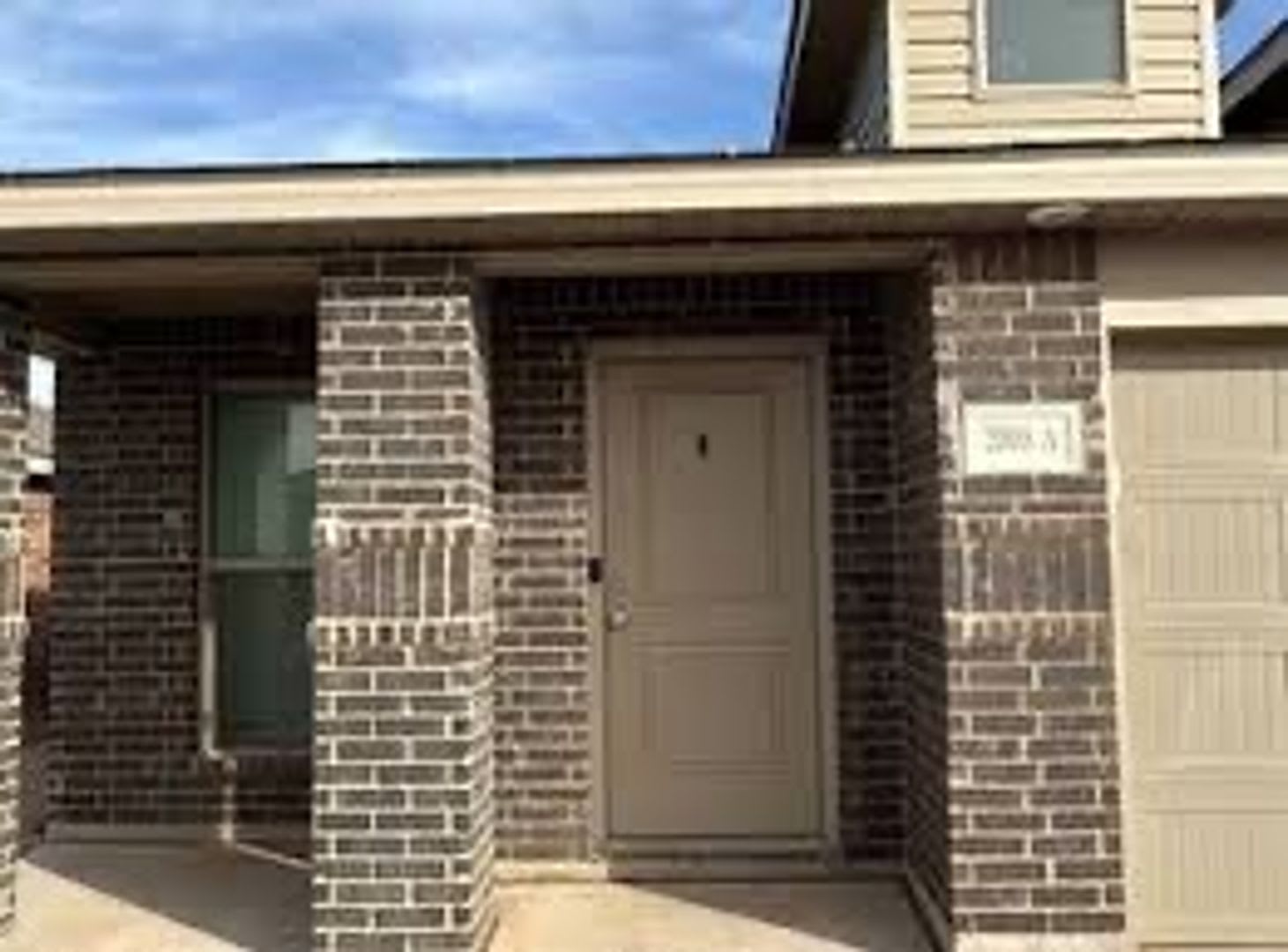 2006 Bryan Avenue – photo 1