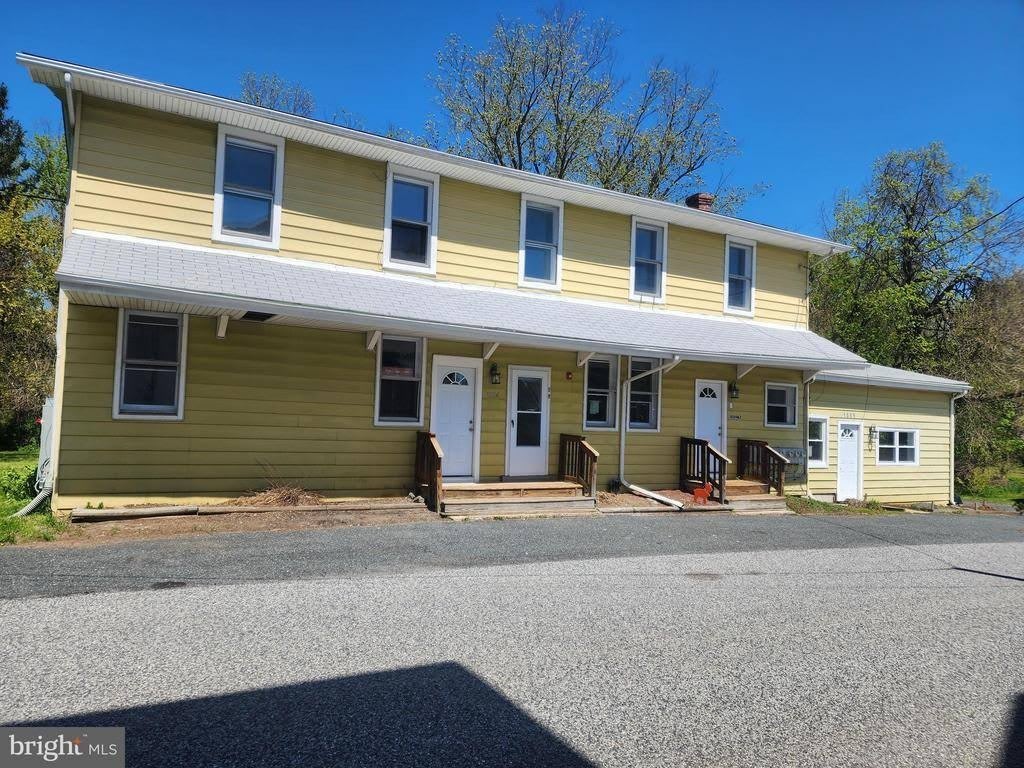 1009 Main Street – photo 1 of 14