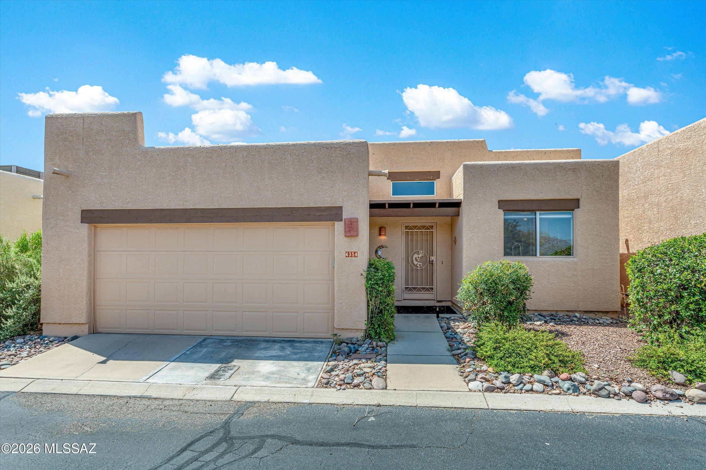 4354 E Samantha Drive – photo 1 of 26