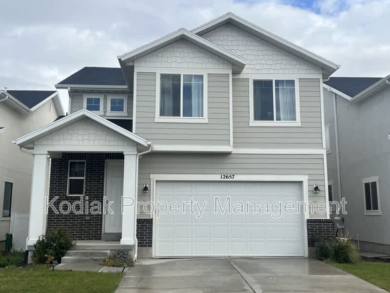 12657 S Quail Lake Drive – photo 1 of 17