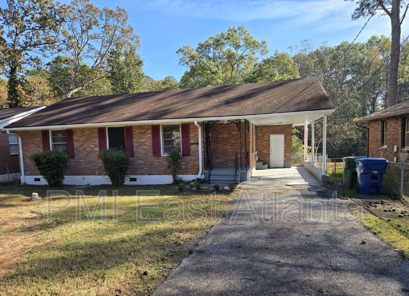 2332 Carey Drive Southeast – photo 1