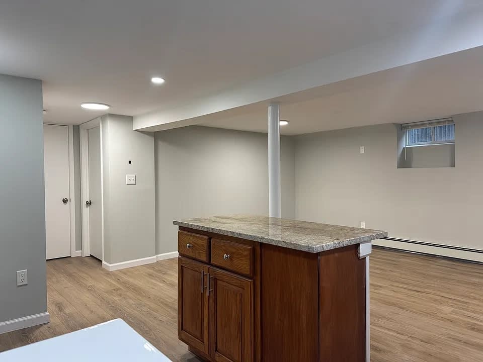 141 Arcadia Ave – photo 1 of 13